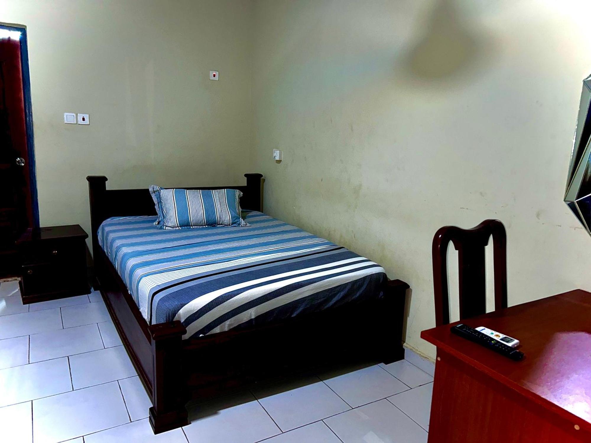 Jessie Hotel Adenta Екстер'єр фото